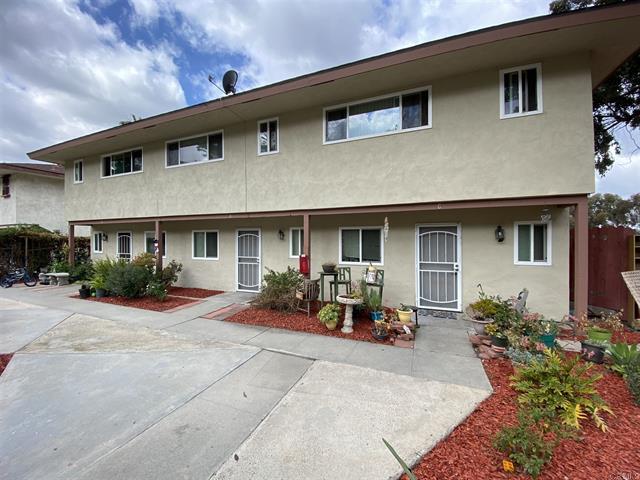 220 South El Camino Real - B